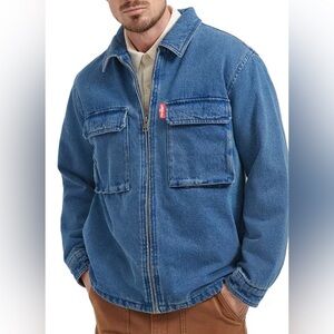 NWT. Levi's Men’s Medium Blue Denim Zip-Up Work Shirt Jacket, Size S